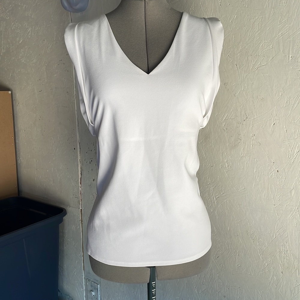 Banana republic sleeveless top